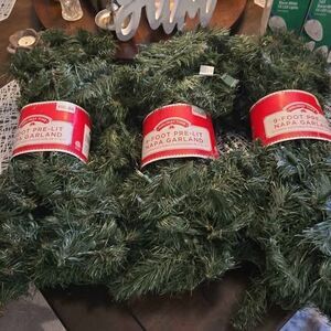 3 bundles 9 ft pre-lit Napa Garland